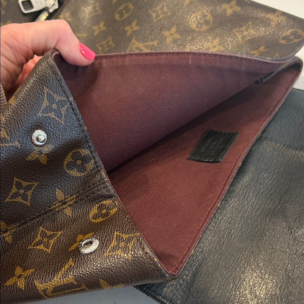 100% Authentic Louis Vuitton Brown Monogram Backpack with Black Leather Flap - Picture 7 of 15